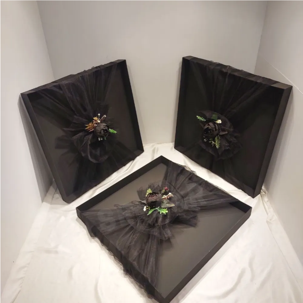 Black Customized Wedding Gift Tray Set