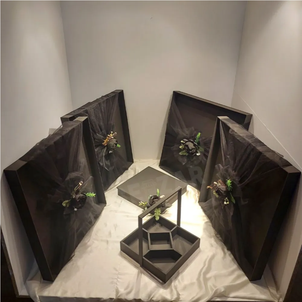 Black Customized Wedding Gift Tray Set