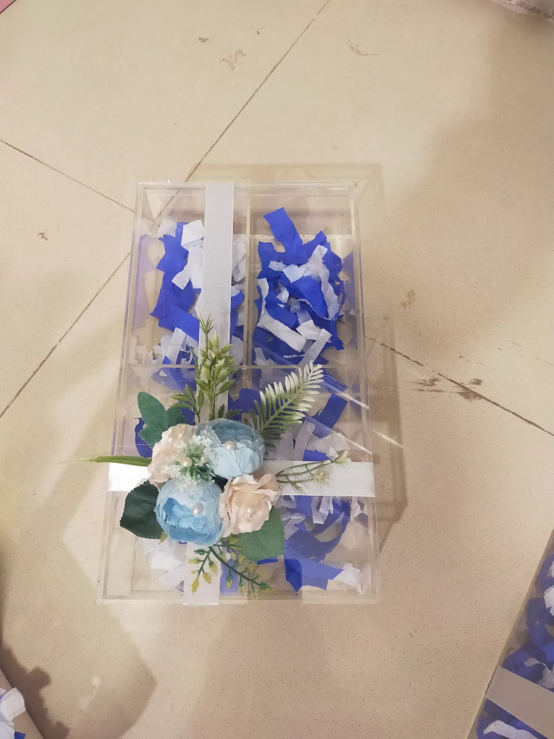 Customized Floral Acrylic Gift Box