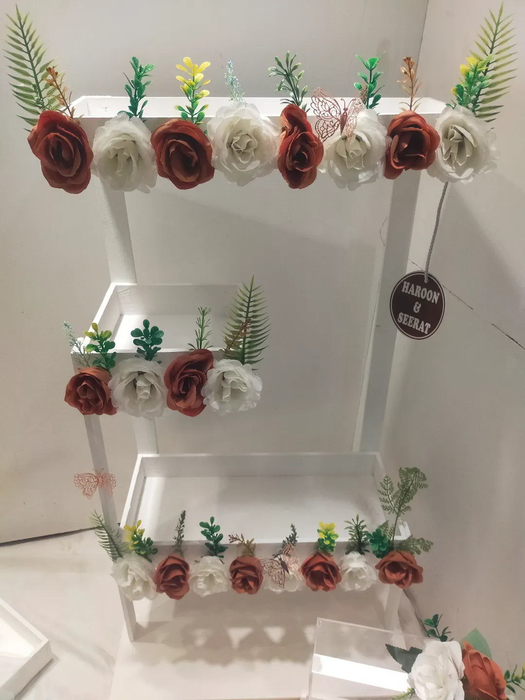 Customized Wedding Gift Tray Set with Display Stand