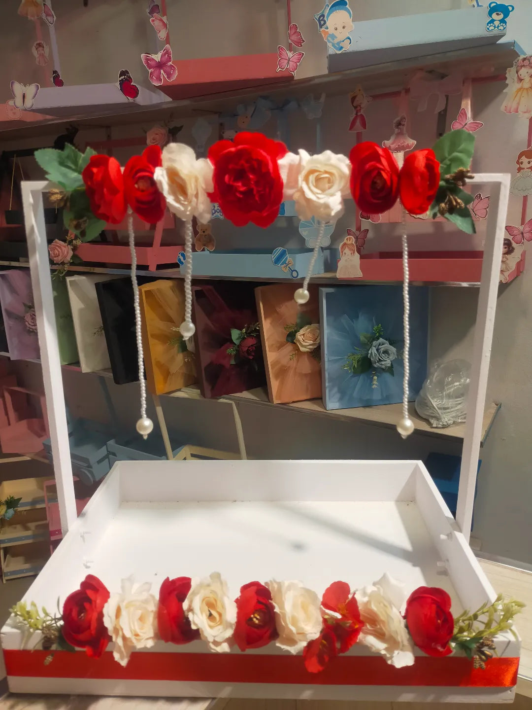 Handmade Floral Hanging Gift Basket Box Red White Roses Decorative Gift Tray