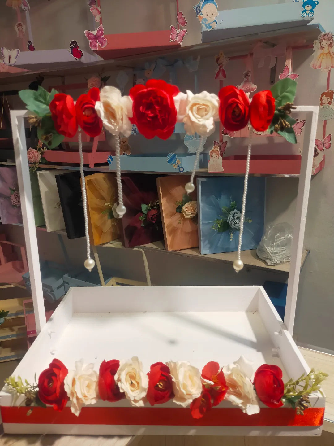 Handmade Floral Hanging Gift Basket Box Red White Roses Decorative Gift Tray