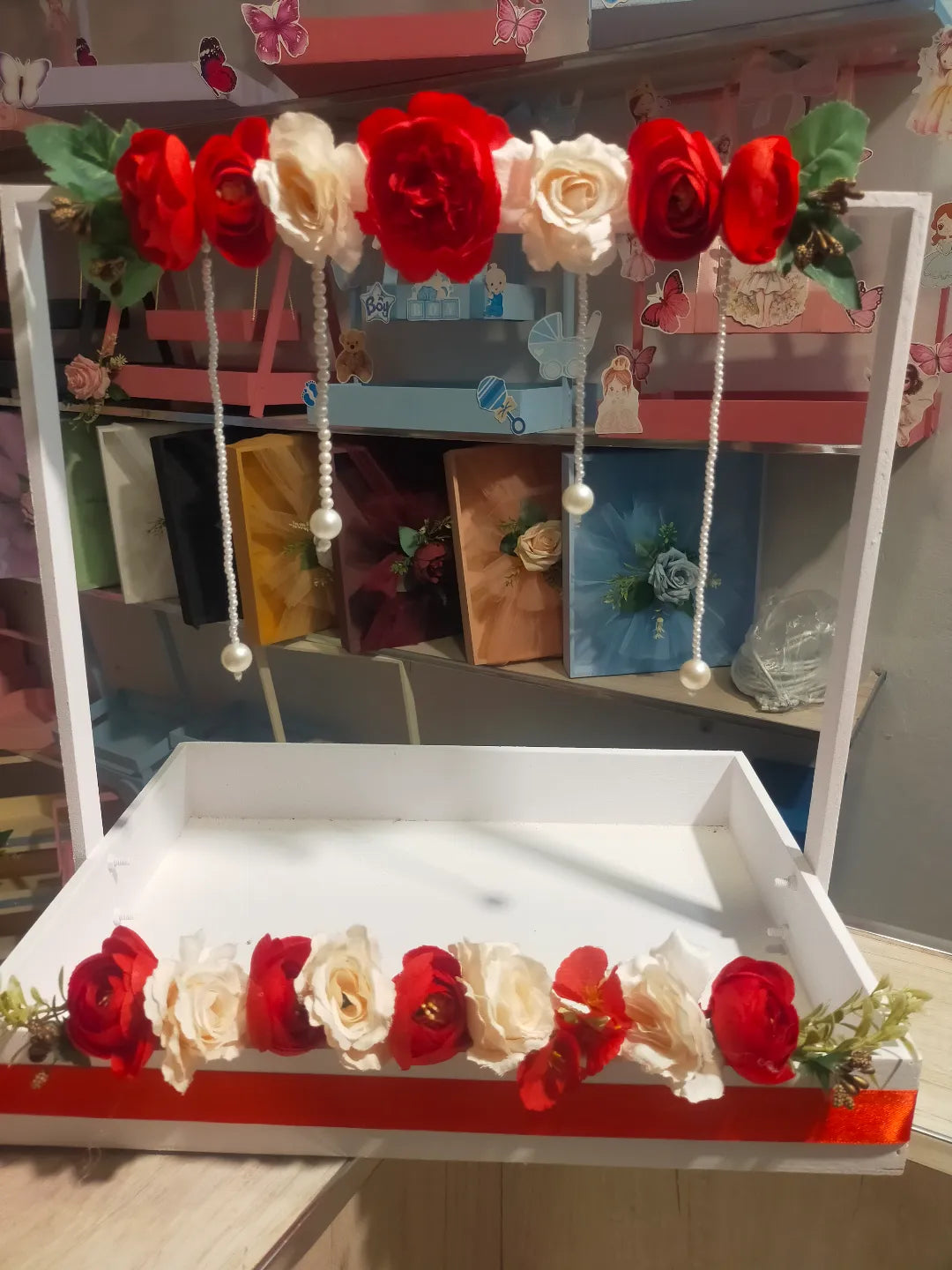 Handmade Floral Hanging Gift Basket Box Red White Roses Decorative Gift Tray